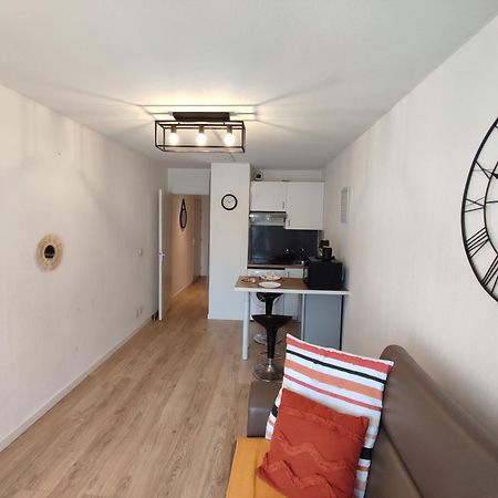 Appartement Climatise Avec Parking A 6Min A Pied De La Gare St Charles Marselha Exterior foto