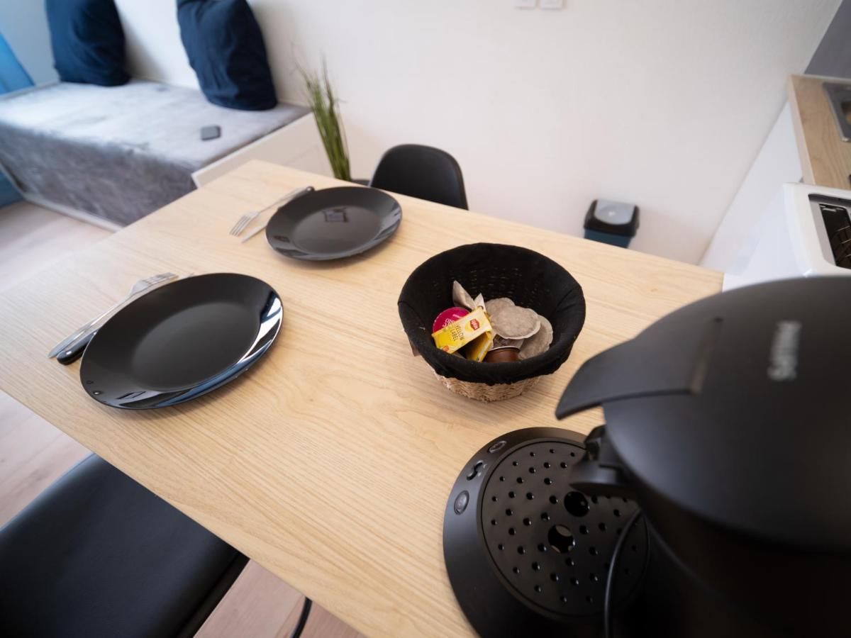 Appartement Climatise Avec Parking A 6Min A Pied De La Gare St Charles Marselha Exterior foto