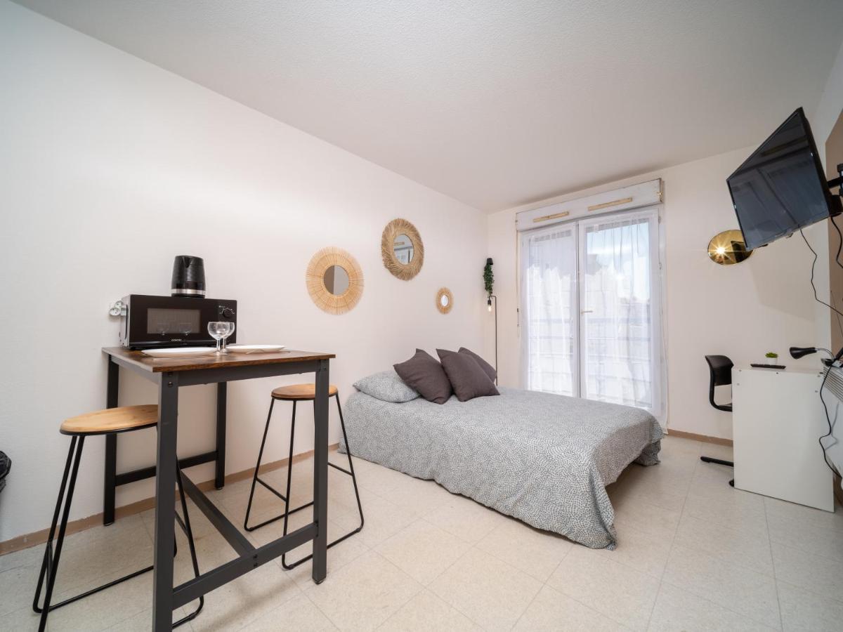 Appartement Climatise Avec Parking A 6Min A Pied De La Gare St Charles Marselha Exterior foto