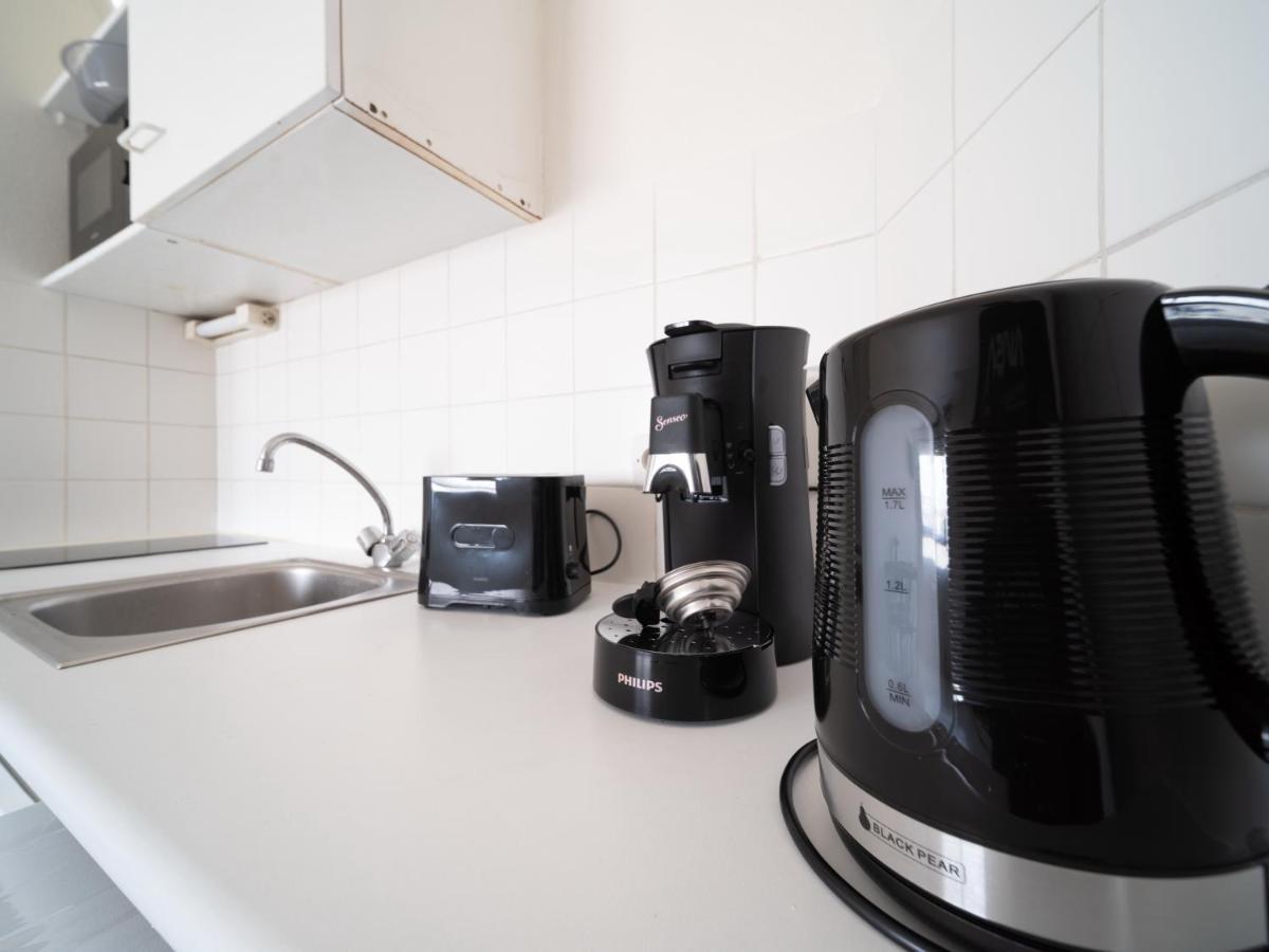 Appartement Climatise Avec Parking A 6Min A Pied De La Gare St Charles Marselha Exterior foto