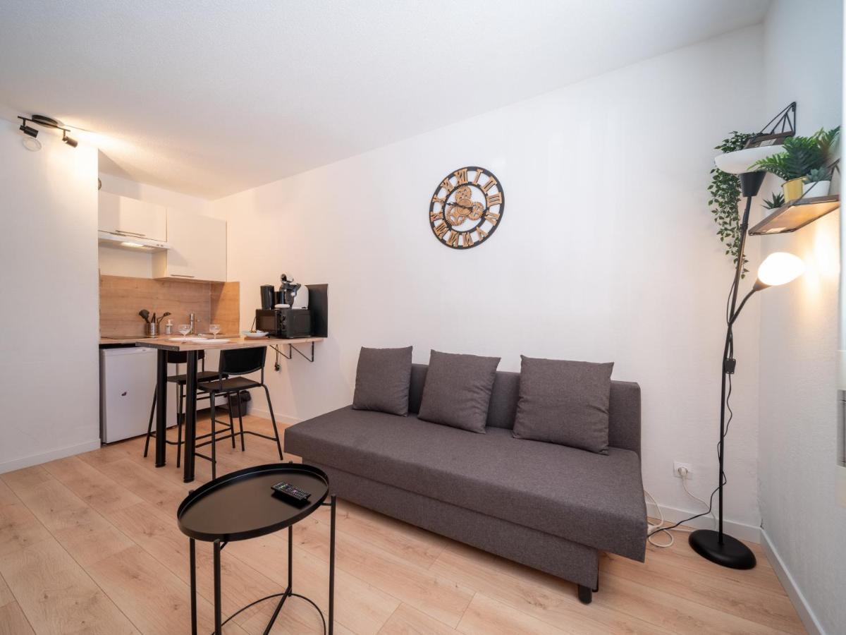 Appartement Climatise Avec Parking A 6Min A Pied De La Gare St Charles Marselha Exterior foto