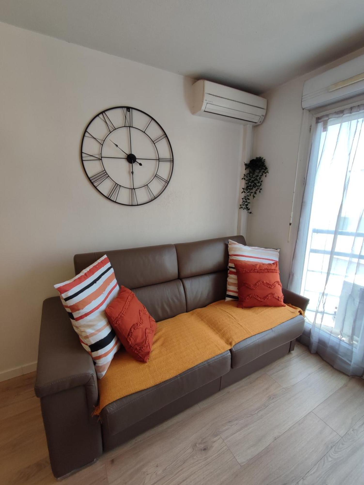 Appartement Climatise Avec Parking A 6Min A Pied De La Gare St Charles Marselha Exterior foto